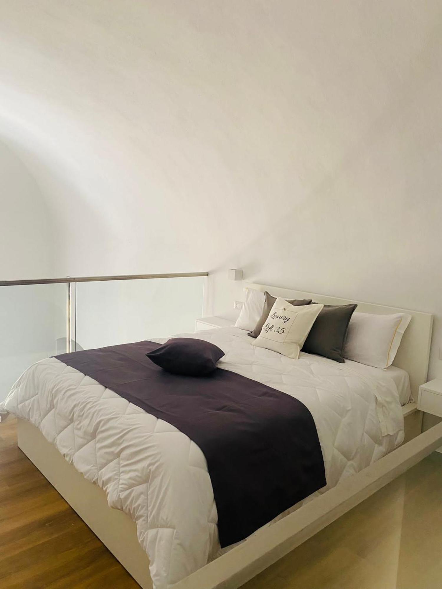 فندق Luxury Loft 35 كالياري المظهر الخارجي الصورة